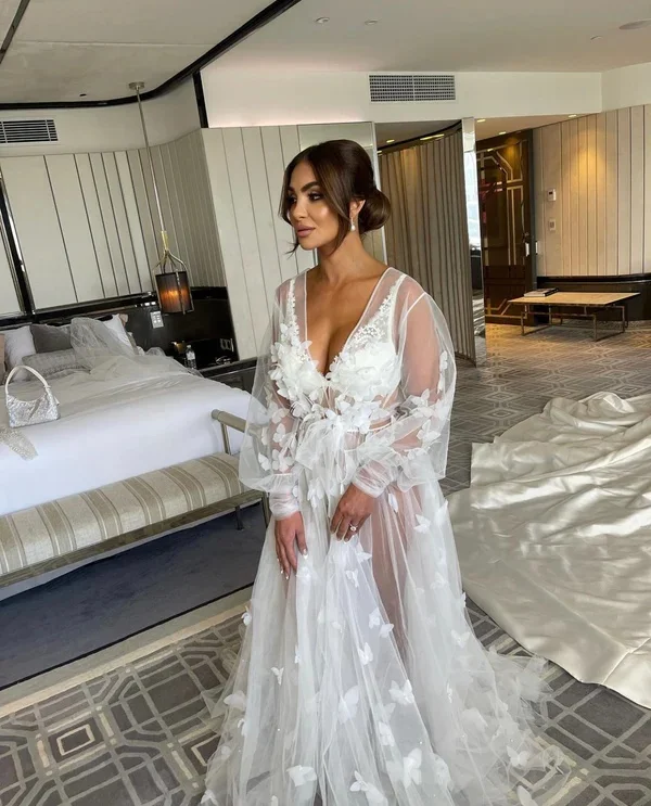 Cswdocy Butterfly Bride Wedding Robe And Nightgown Appliqued Bridal Gowns Photo shoot Maternity Dressing Gown for Photography