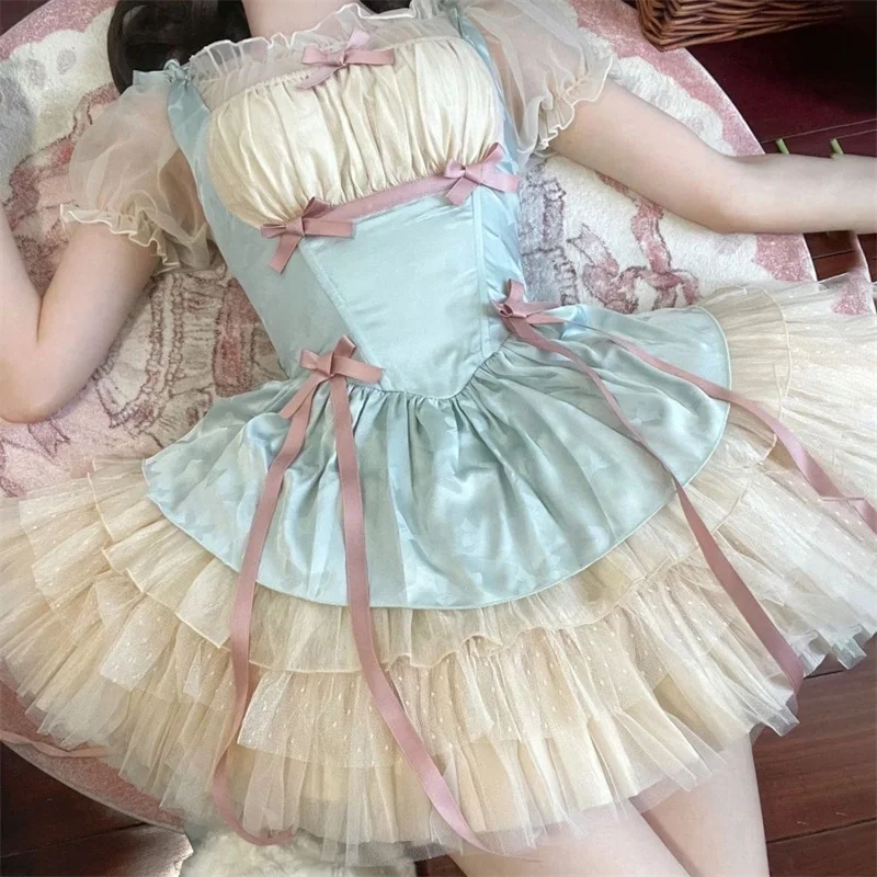 Robe Lolita en Satin élégante, col carré, volants, nœud, gâteau, bretelles, été, douce fille, manches courtes bouffantes, polyvalente, haut réducteur d'âge