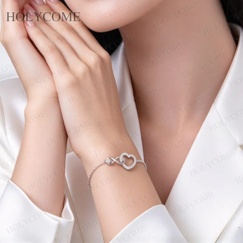 S925 Silber Herz-Armband Nischendesign Leichter Luxus mit Moissanit-Einlage Eleganter Damen-Handschmuck für Hochzeit und Party – Detail 8