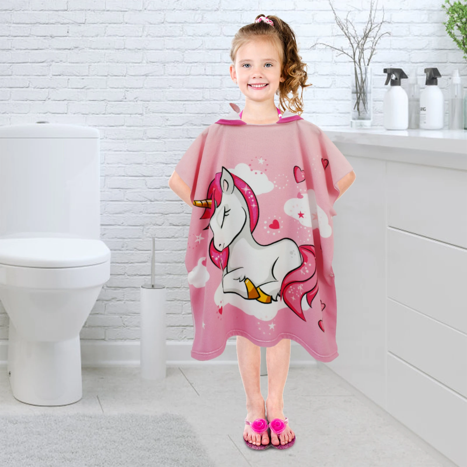 Cartoon Kids Hooded Bath Towel with Storage Bag Super Absorbent Quick-drying Beach Towel Soft Comfortable Children's Bathrobe