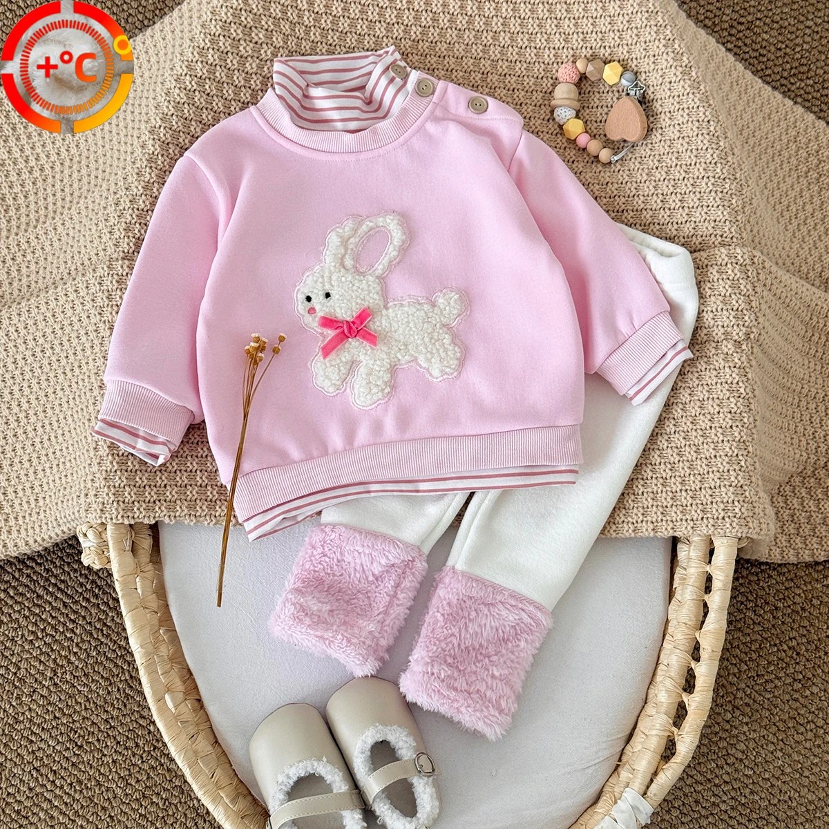 

2Pcs/Set Newborn Baby Girls Clothes Cute Bow Rabbit Towel Embroidered Patchwork Suit Winter Plush Warm Outfit