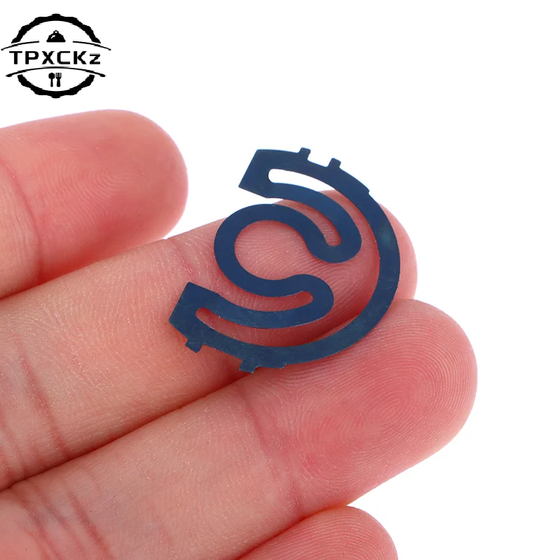 10 stücke Spule Fall Frühling Blatt Industrielle Nähmaschinen Fit Für Juki Singer Brother Steppstich Nähmaschine Dia. 2,1/2,6 cm