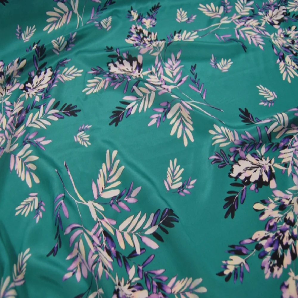 Green Color Beautiful Floral Printed 100% Pure Silk Crepe De Chine CDC Fabric for Women Graceful Spring Dress Clothes