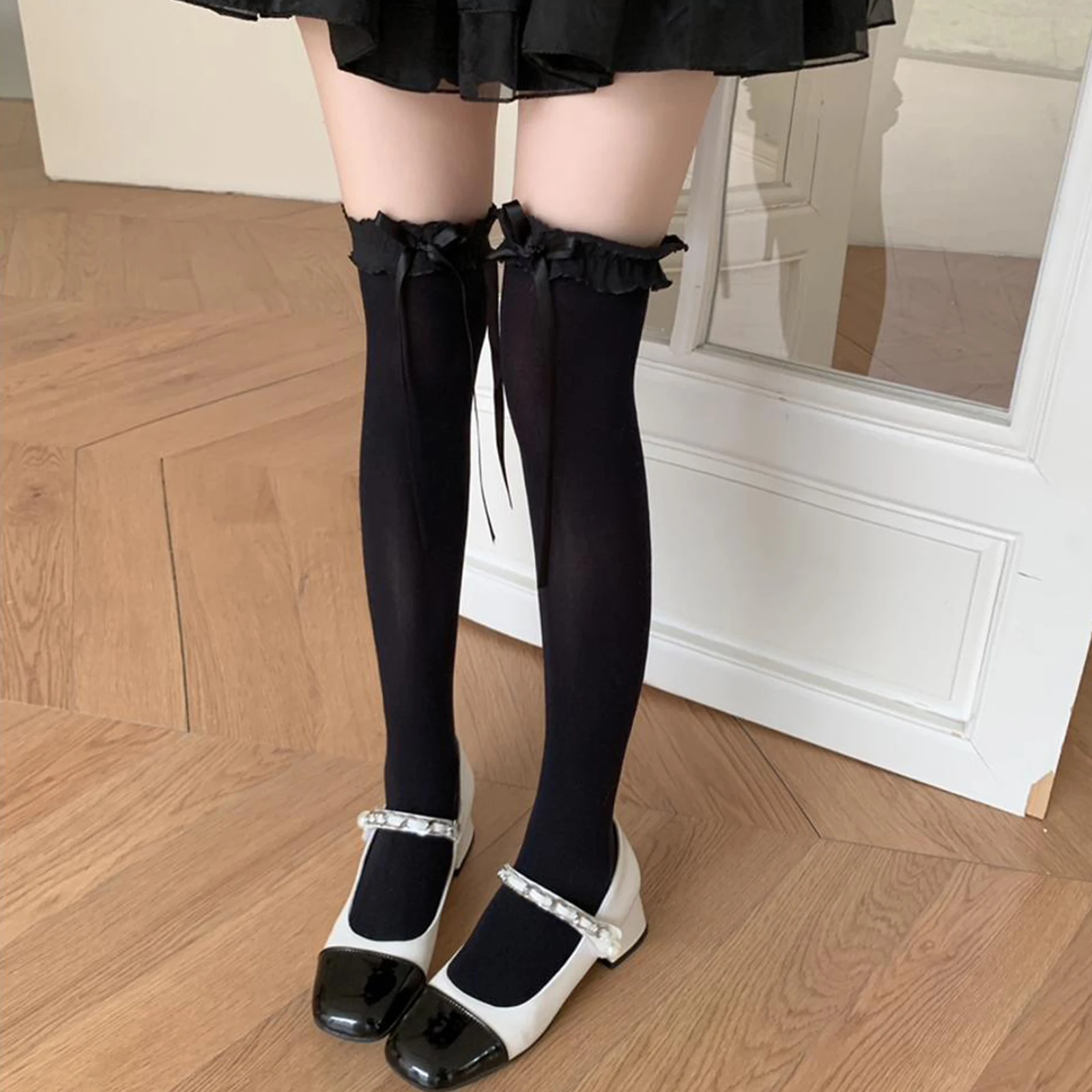 Womens Thigh High Long Socks Sweet Bow Lace Boot Socks Spring Summer Lolita Kawaii Cosplay Breathable Thin Velvet Stockings