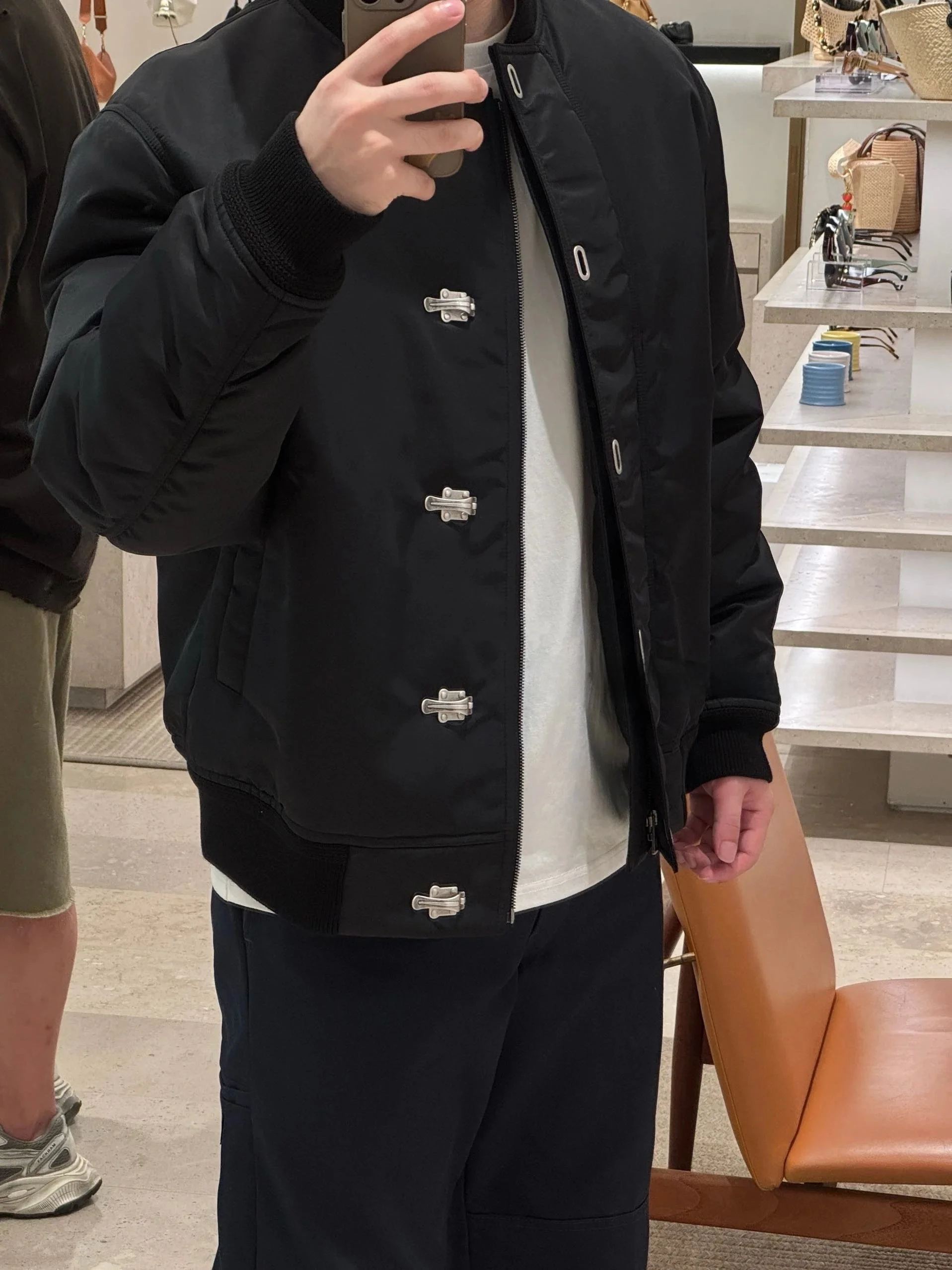 

Металлическая куртка-бомбер из хлопка с клипсами, пилотская куртка, высококачественная, осенне-зимняя коллекция 2025, свободный крой, молодежная, с длинными рукавами, на молнии, теплая