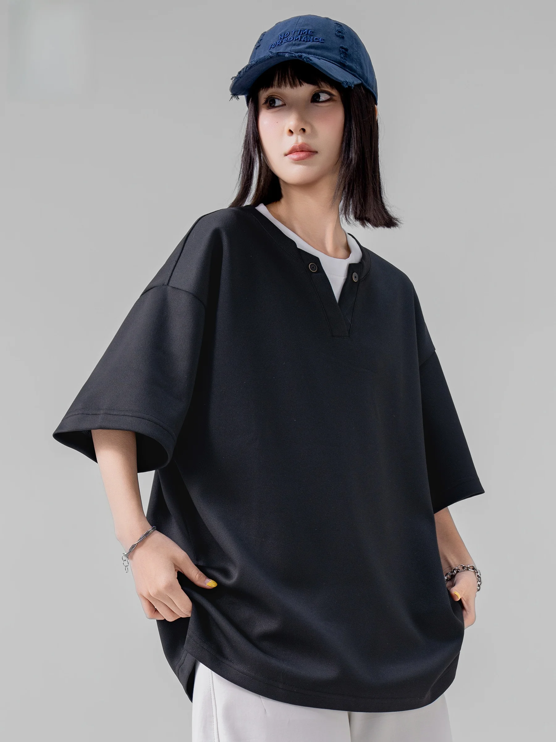 Casual V-Neck Short Sleeve T-Shirt Unisex Summer New Loose Half Sleeve Top Fashionable Polyester Fiber Breathable Comfortable
