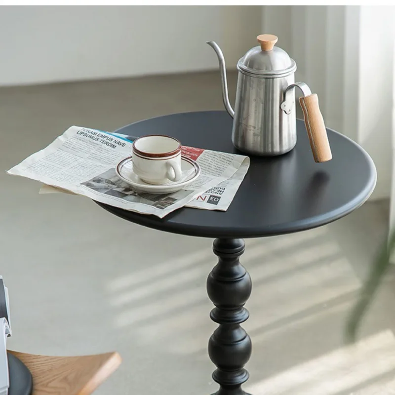 Nordic Iron Small Round Table Retro Living Room Coffee Table Creative Mobile Sofa Bedside Mini Table Bedrrom Household Furniture