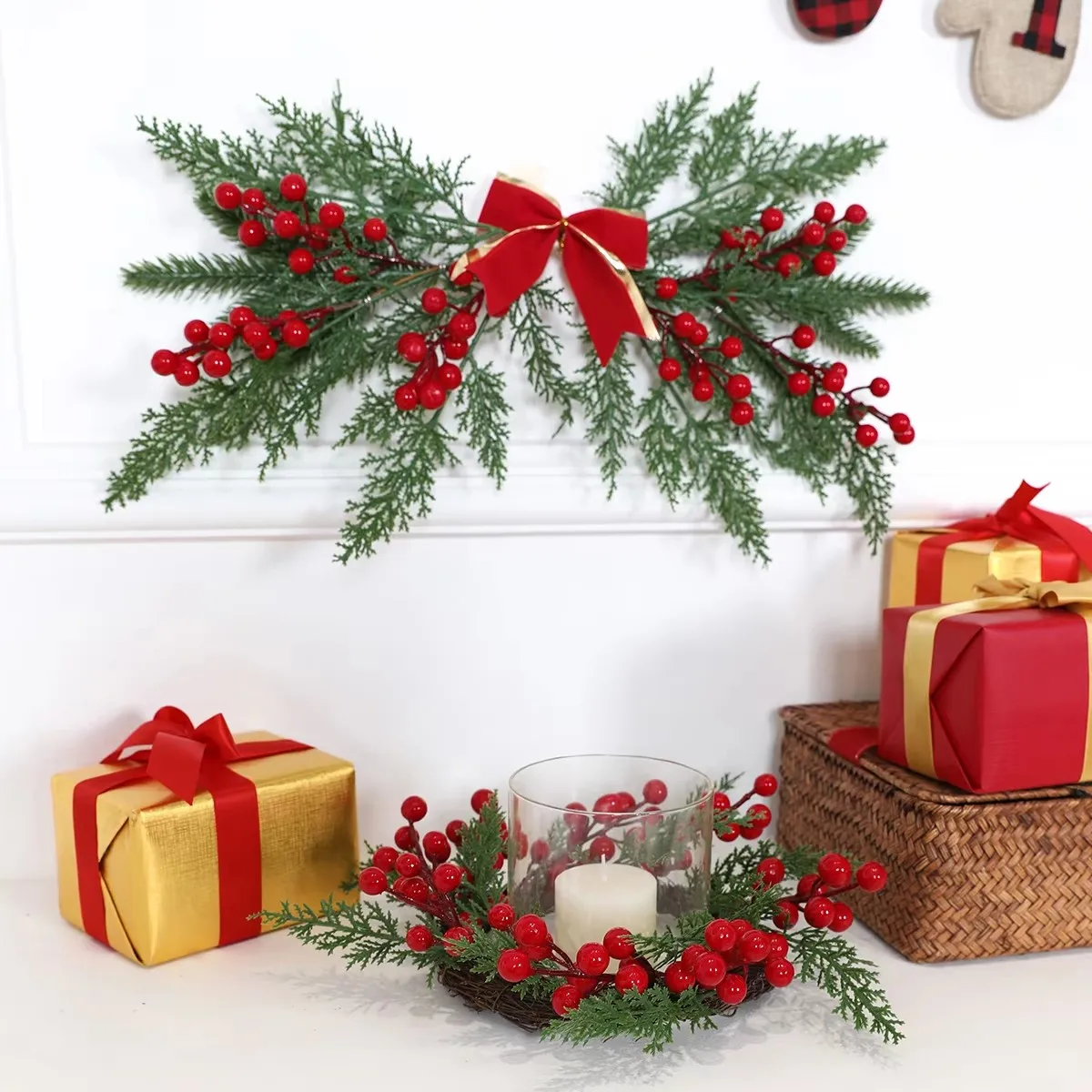 Christmas decorations, wall mounted creepy hands, life-size horror hands for gothic wall decoration to place candles