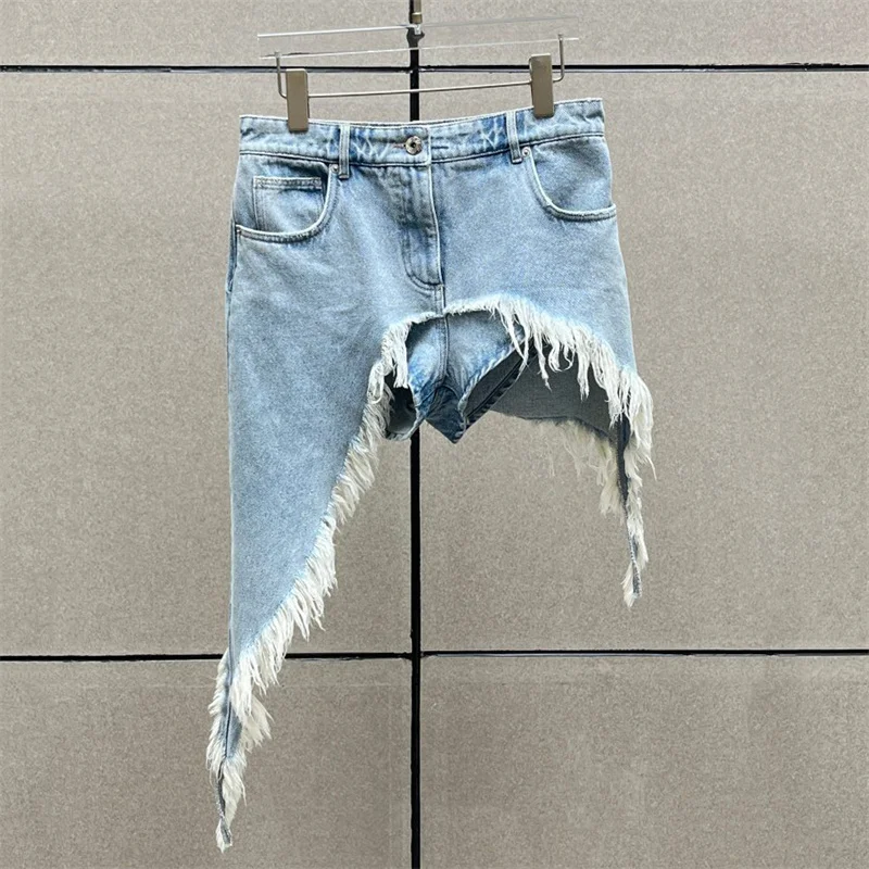 

Women's shorts New asymmetrical slim fit mini pants for summer 2026 Washed fringe super shorts Retro pure cotton denim shorts