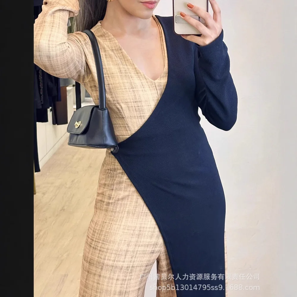 จั๊มพ์สูทขายาวทรงหลวมคอวีแขนยาวสีตัดต่อแบบสองชิ้นหลอกๆ สไตล์ลำลองสำหรับผู้หญิง