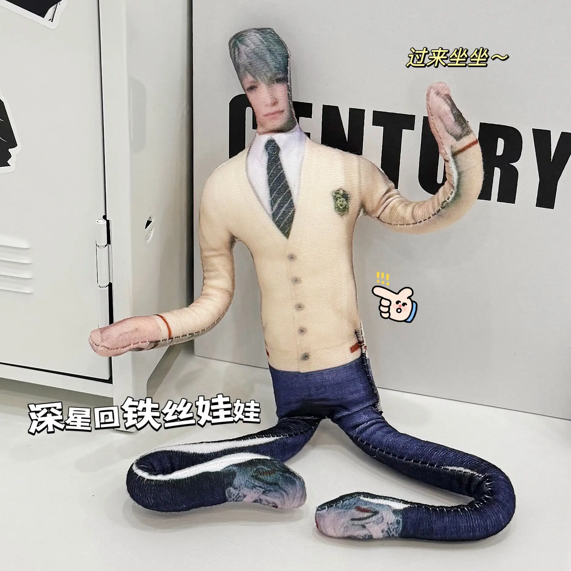 Game Love and Deepspace Anime Funny Doll Sylus Rafayel Zayne Xavier Caleb Built-in Wire Random Shape Travel Car Desk Decor Stand