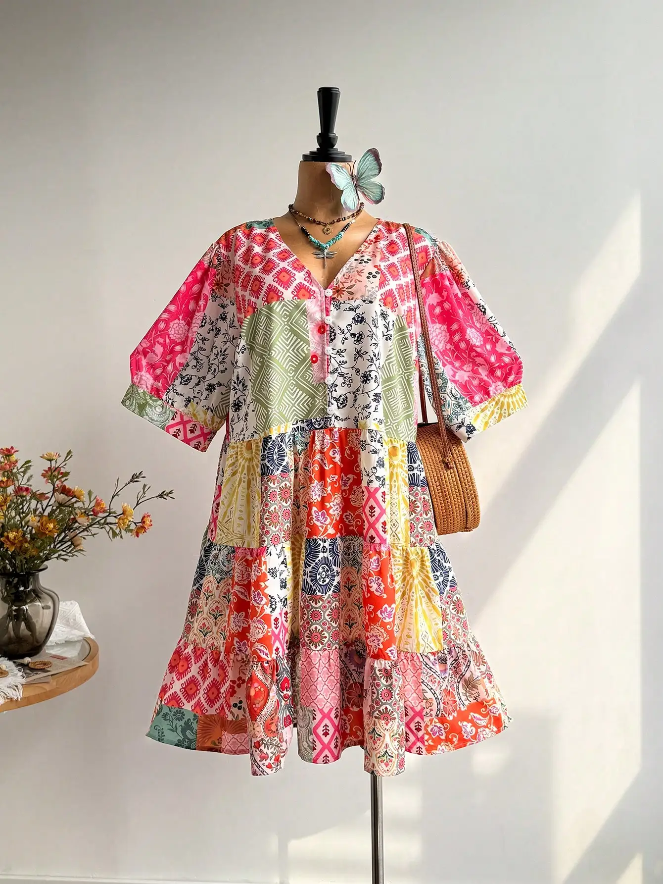 

Plus Size Bohemian Patchwork Print V-Neck Tiered Ruffle Dress