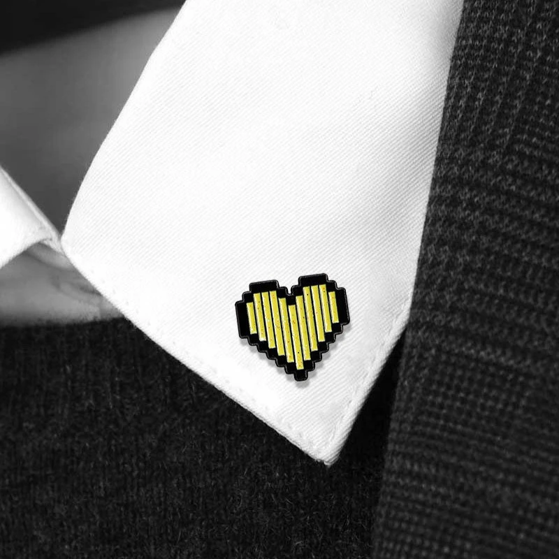 Cartoon Cute Pixel Heart Brooches Alloy Enamel Pins Badge DIY for Clothes Bags Shoes Hat Scarf T-shirt Jeans Accessory