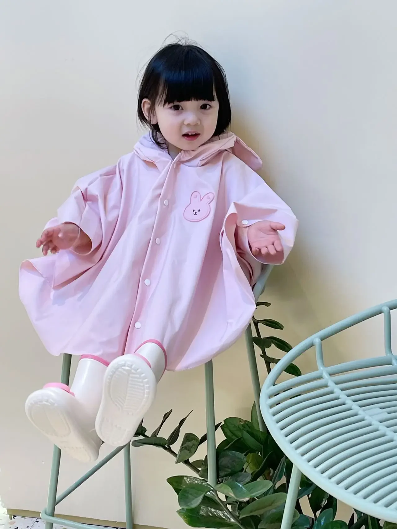 

Children's teddy bear raincoat, hooded cloak, cartoon raincoat, primary school student, kindergarten portable rain gear, clothes