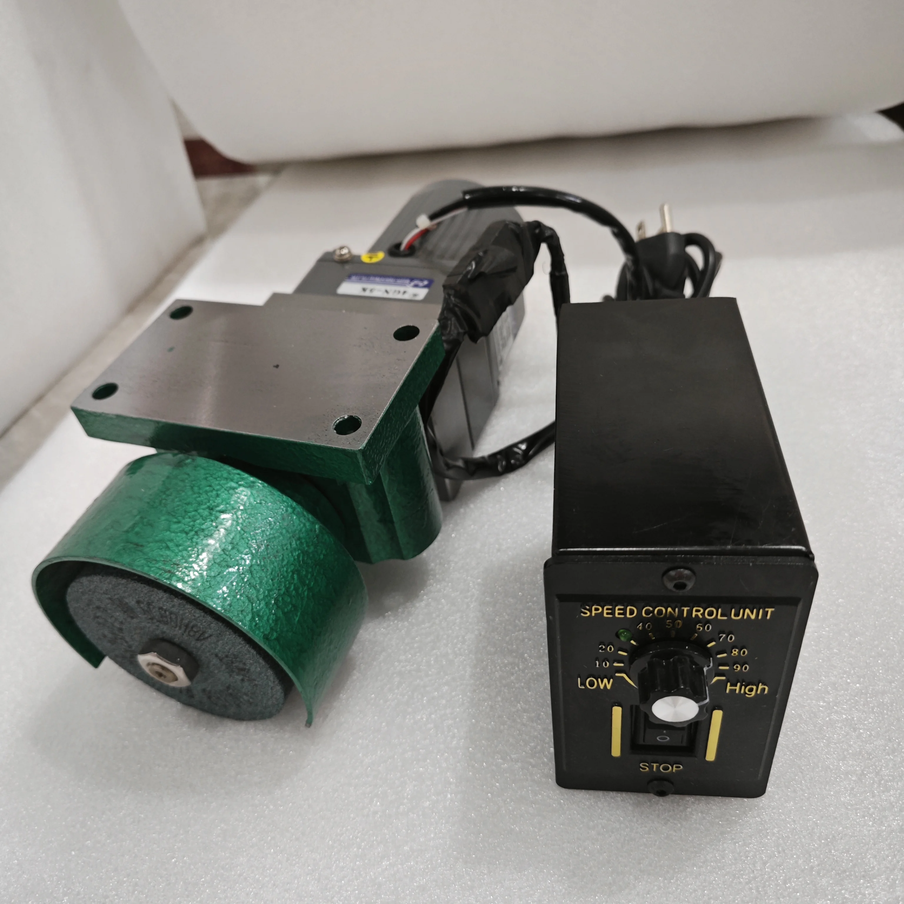 

Electric Diamond Grinding Wheel Dresser with Speed Control 110V/220V | Adjustable Bench Grinder Wheel Dressing Machine Tool