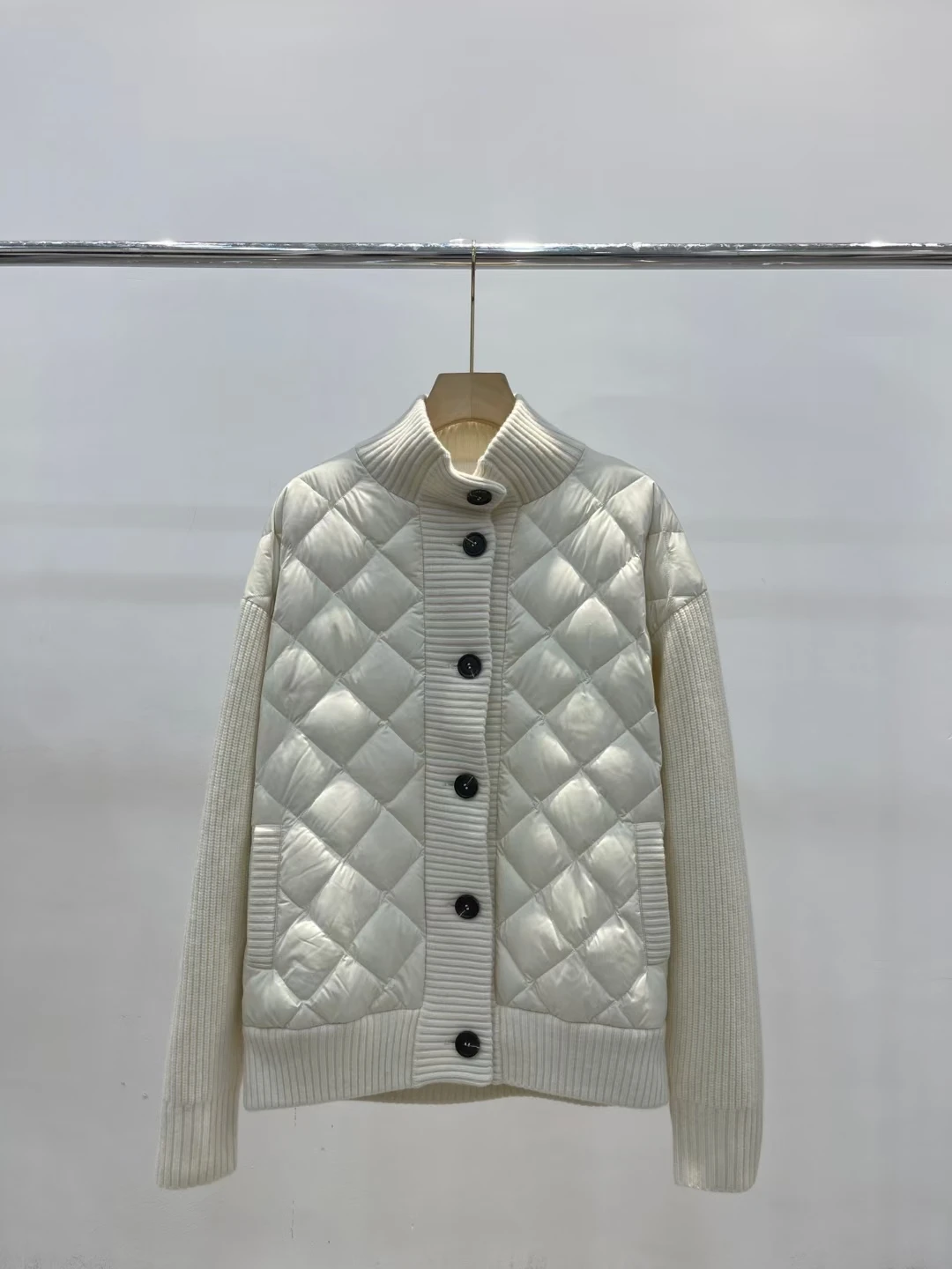 Women Cashmere splicing goose down knitted jacket