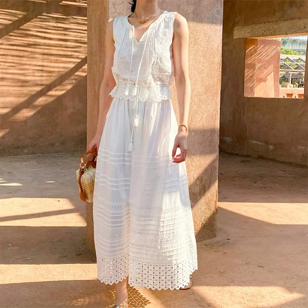 

Boxi Style Women's Sleeveless Vest And White Skirt Set Summer Holiday Fashion Small Top Female Clothing
