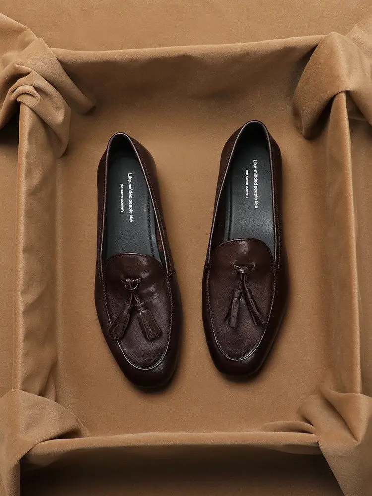 

Весенние женские туфли с круглым носком и кисточками, модные винтажные лоферы без застежек, уличные туфли с закрытой пяткой, Zapatos Mujer