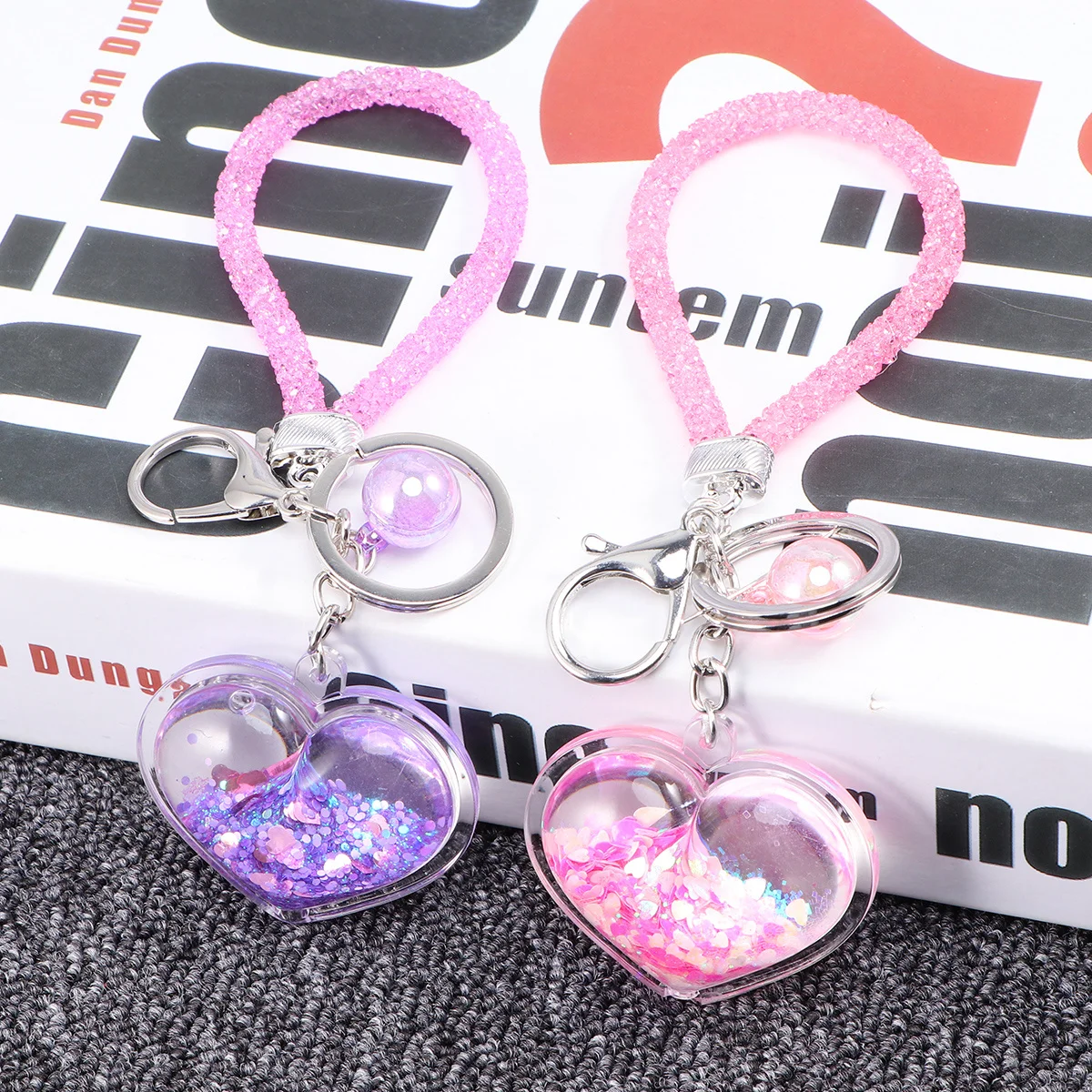 

2Pcs Love Keychain Shiny Sequins Pendant Durable Bag Car Decor Creative Gift for Birthday Valentine's Day Rose Red Purple