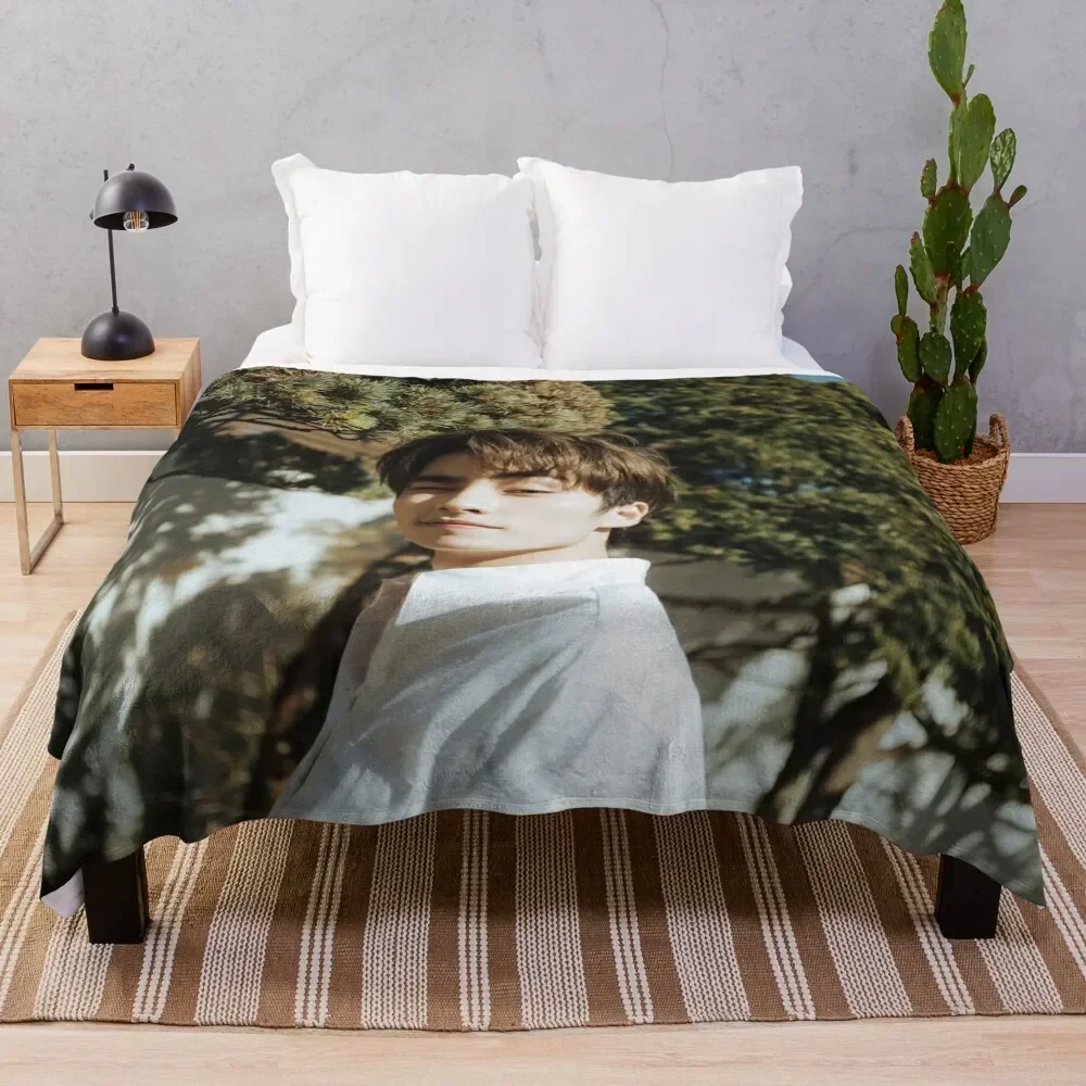 

Xiaojun Throw Blanket Multi Purpose Soft Warm Blanket for Home Travel