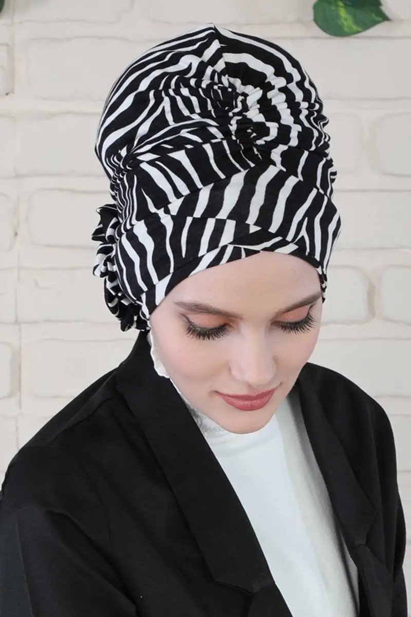 Patrón de Cruz Rosa hueso natural