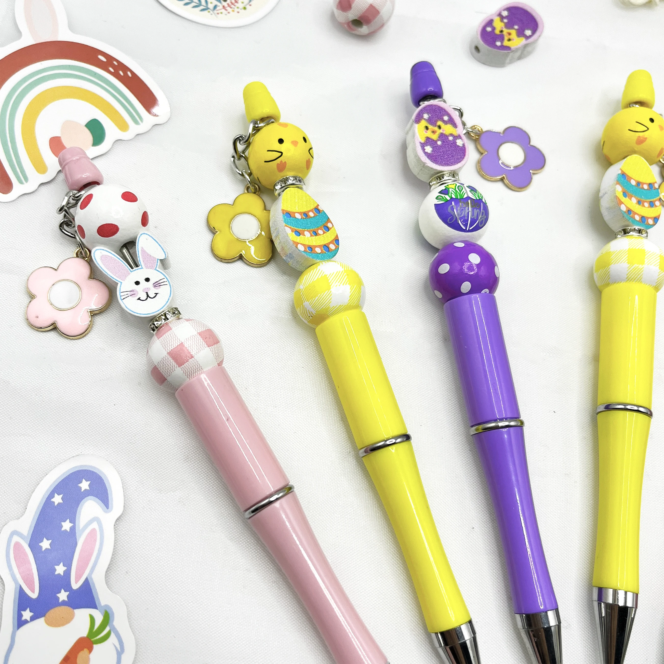 8PCS New Colorful Easter Bunny Broken Egg Chicken Easter Egg Theme DIY Beaded Ballpoint Pen&Wooden Bead Set，Office&Study Supply