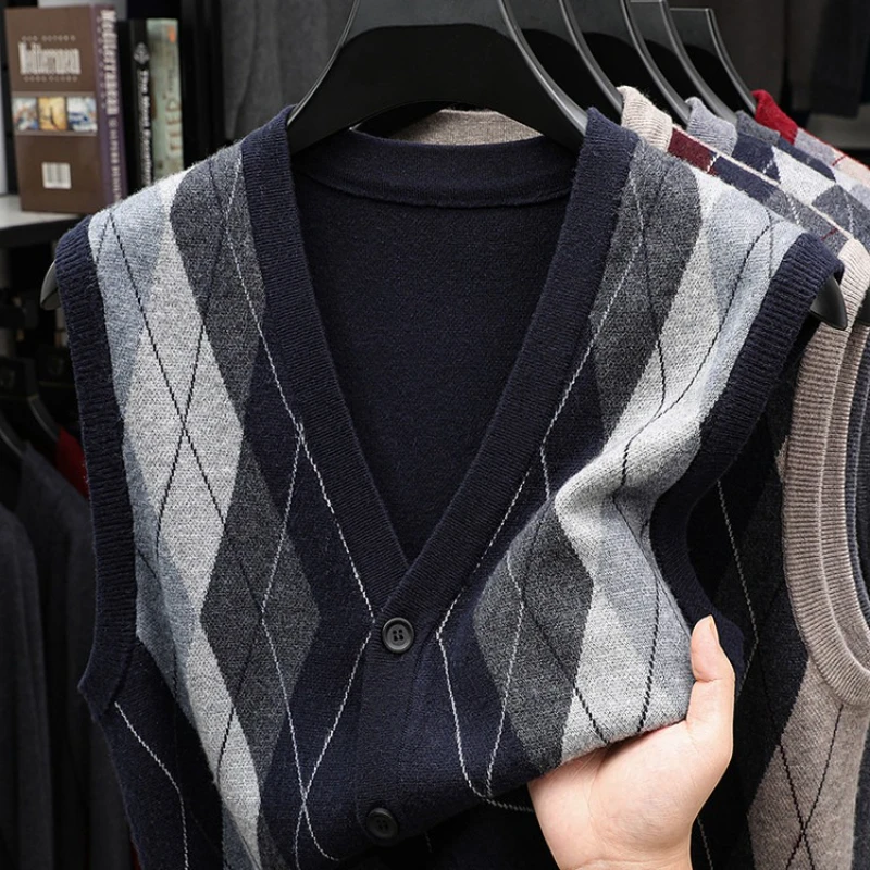 2025 Rompi jaket rajut hangat dan ramping pria untuk musim gugur dan musim dingin