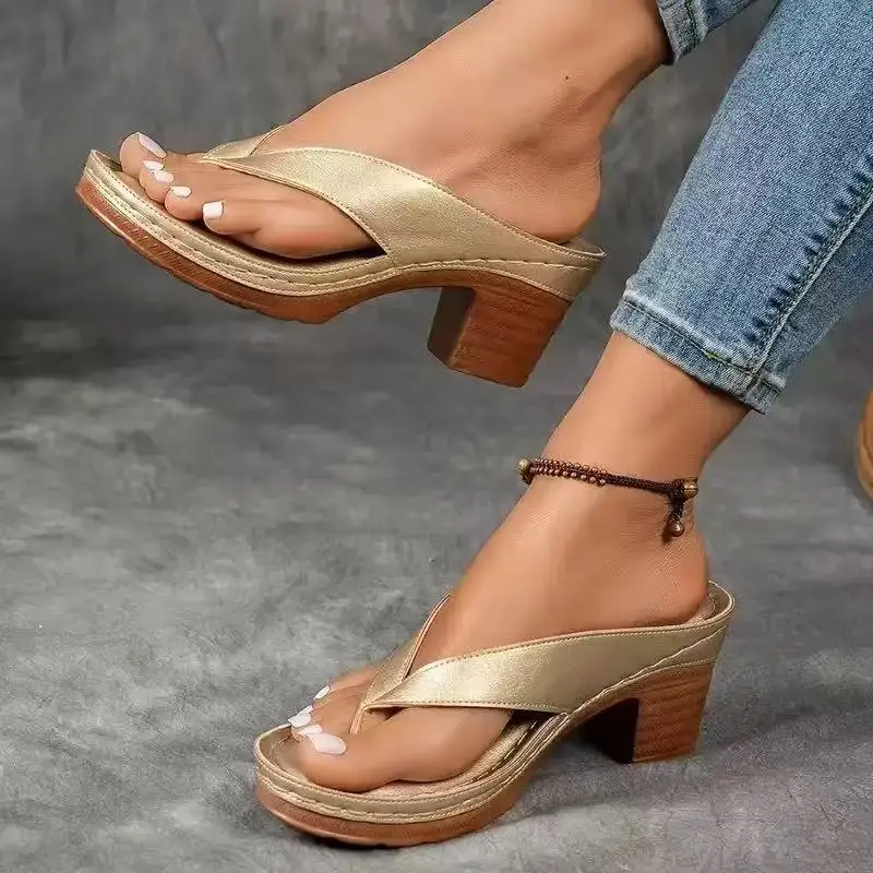

2025 New Gold High Heels Flip Flops Women Outdoor Clip Toe Thick Heeled Sandals Woman Lightweight Plus Size Summer Slippers 43