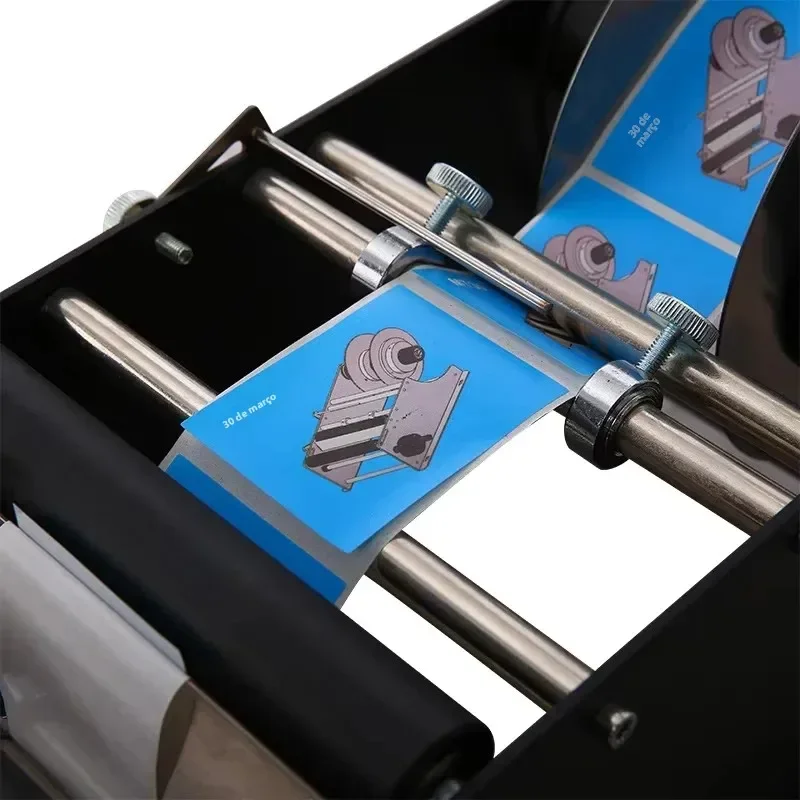 Portable Manual Round Bottle Labeler Handheld Self Adhesive Label Applicator Tool for Cosmetic Beverage Shampoo Wine Bottles