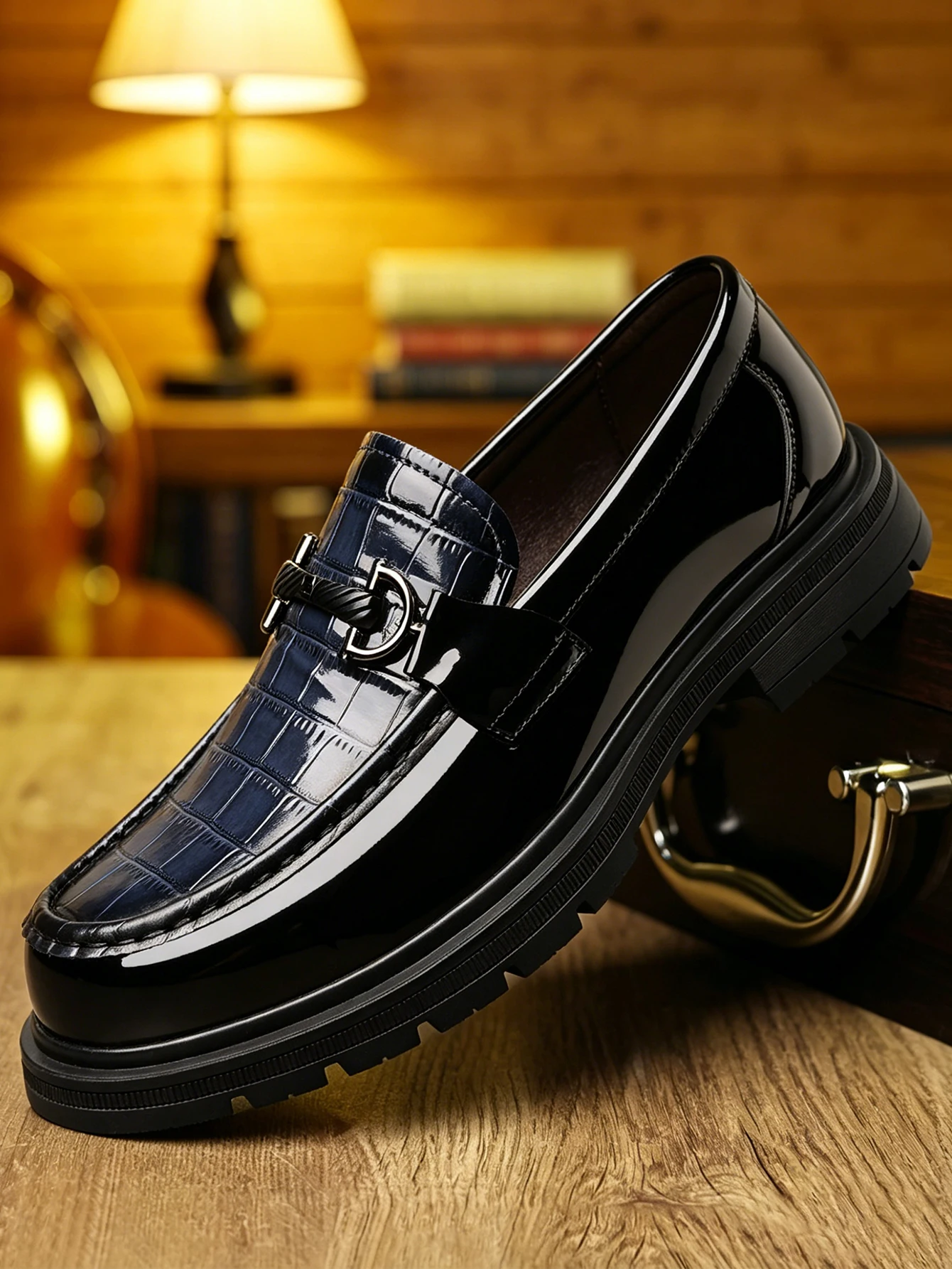 

Fashion Brand Spring Patent Leather Glossy Men's Leather Shoes Business Dress Shoes New Comfortable Groom Wedding Shoes
