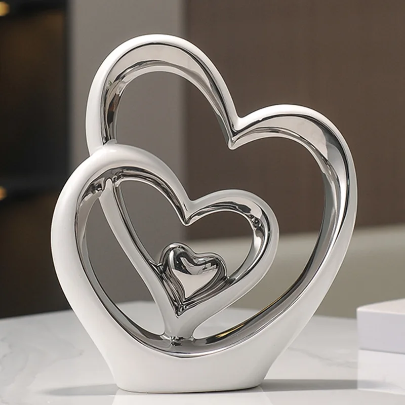 Ceramic Heart Statue Ornament Living Room Entrance Wine Cabinet Desktop Decor for Glass Display Cabinet Valentine Birthday Gifts