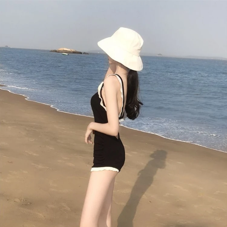 Elegant Backless Swimdress Ladies Ruffled One Piece Bathing Suit Wireless Support Non Wired Comfortable Beach Vacation Outfits