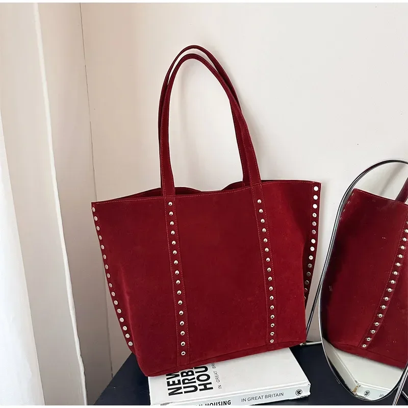 Y2kn Frauen Niet Tote Tasche Herbst Und Winter Neue Vielseitige Casual Schulter Unterarm Tasche Marke Designer Mode Einfache Handtasche – Detail 13