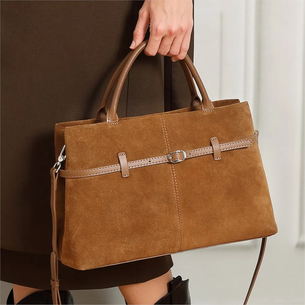 

Женская сумка 2026: Новая матовая кожаная сумка-тоут большой вместимости, сенсорная сумка для коммуникации и отдыха, на одно плечо, кроссбоди