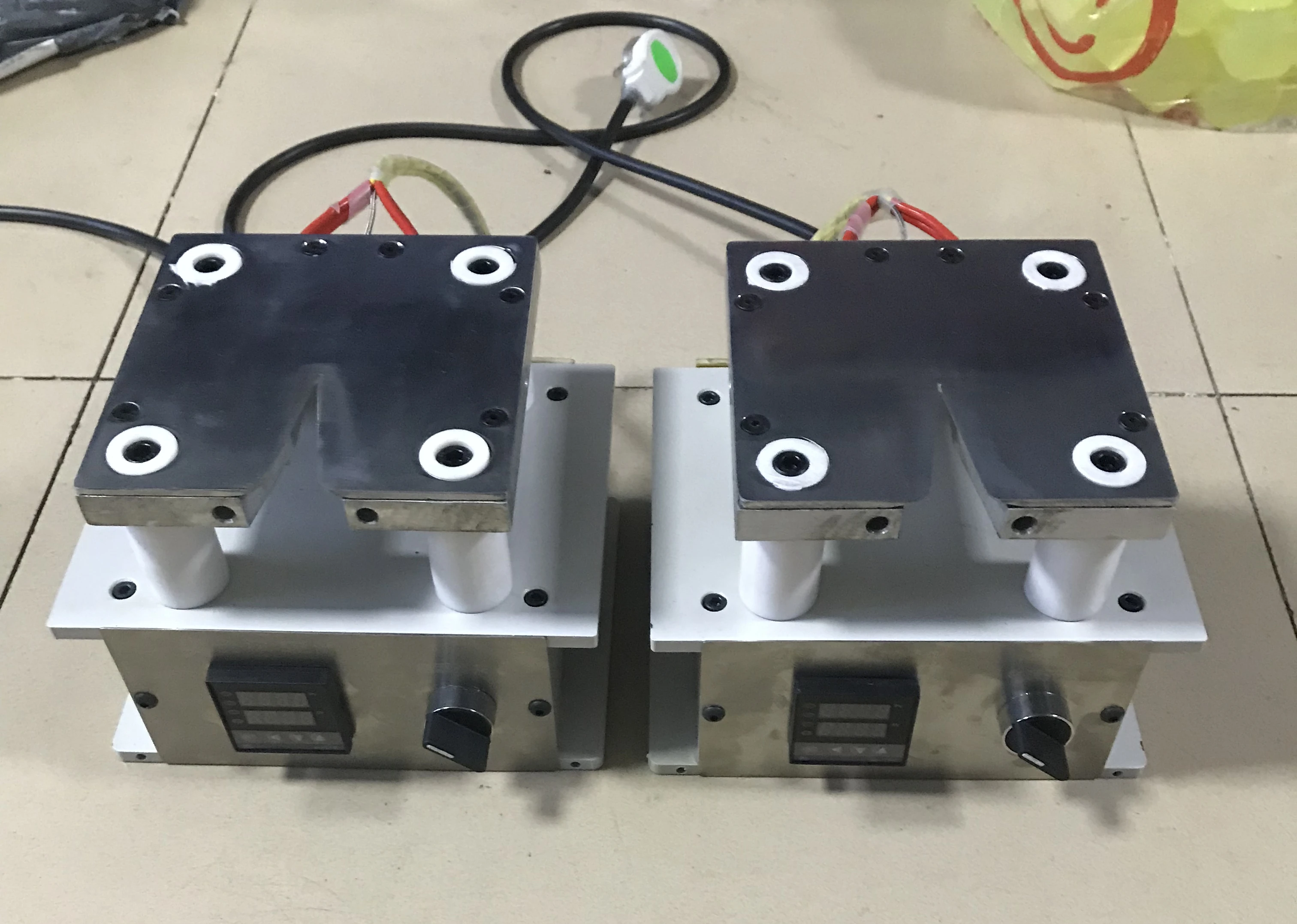 YT-95 Single-head Pointy Shoes Ironing Flattening Machine for High Heels Shoes Machine