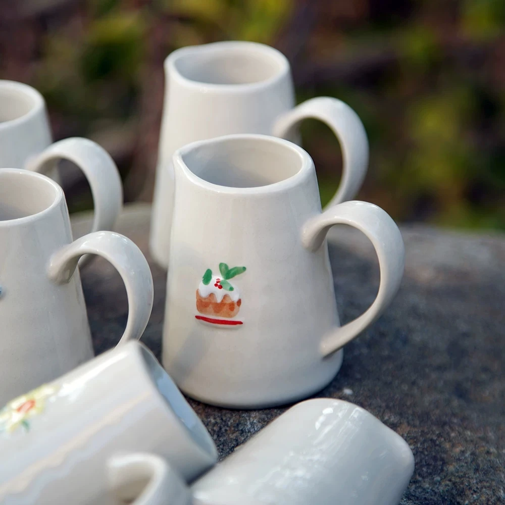 Ceramic Three-dimensional Relief Small Fresh Style Hand-painted Vase Underglaze-burnished Insect Mini Pitcher Mini Drainage