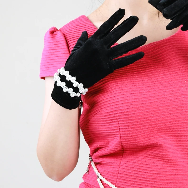 22 cm lange Samthandschuhe für Damen, elastischer Velours, Flanell, weiß, thermisch, elegante Armstulpen, sexy Vintage-Mode, 1920er Abendmode – Detail 4