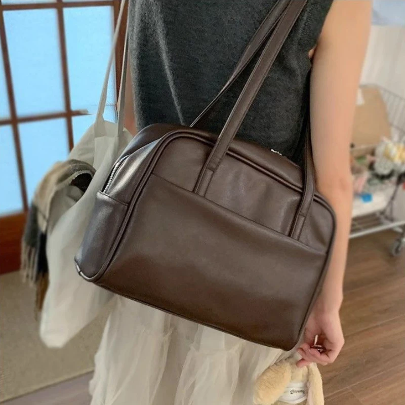 

Large Capacity Women's Commuter Shoulder Bag Vintage Tote Pu Leather Ladies Underarm Bags Business Female Boston Handbags Purses