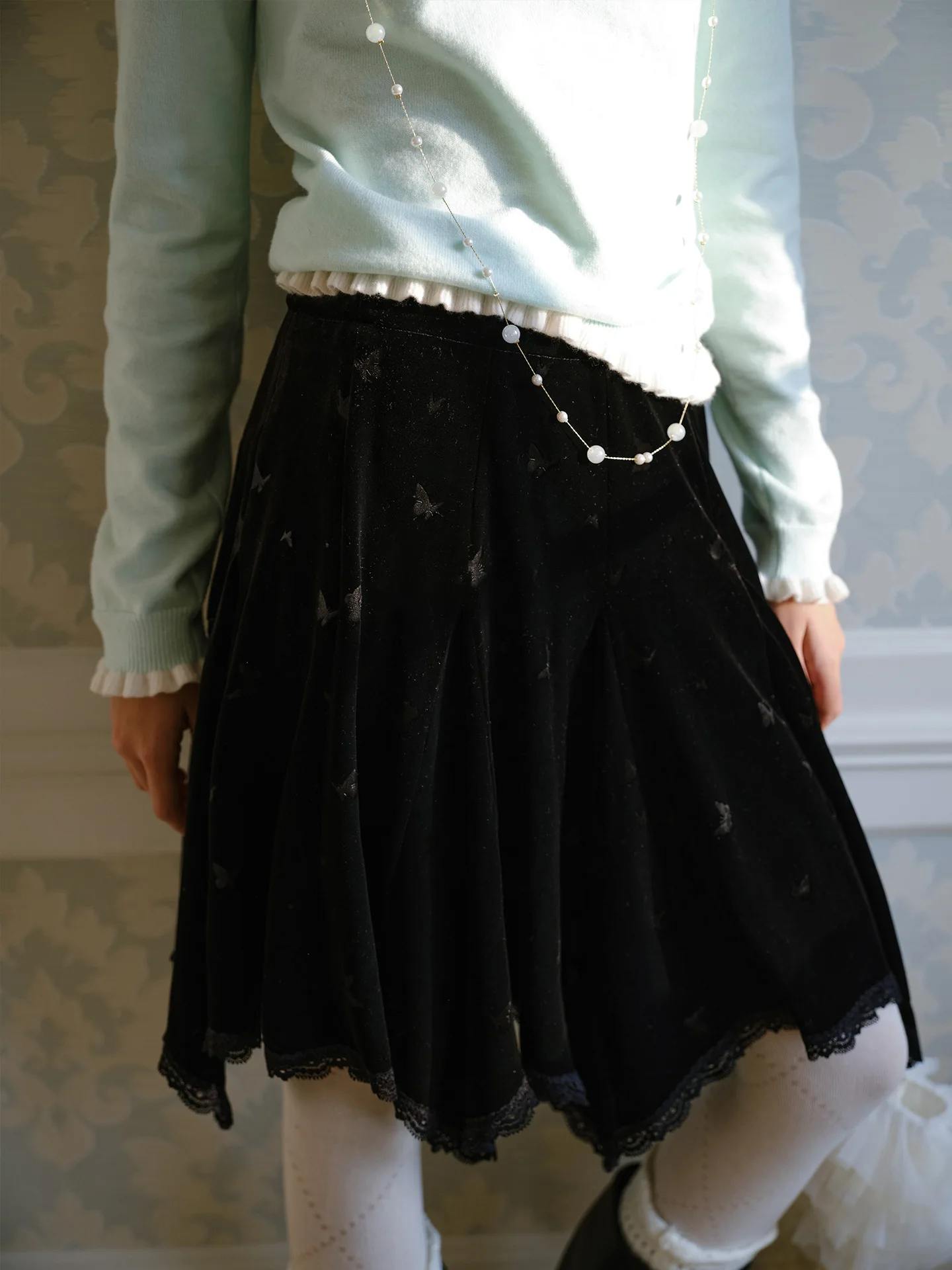 

Black Velvet Half-length Skirt with Dark Pattern And Lace Trim for Women Irregular Short Skirt Comfortable Soft Pol...