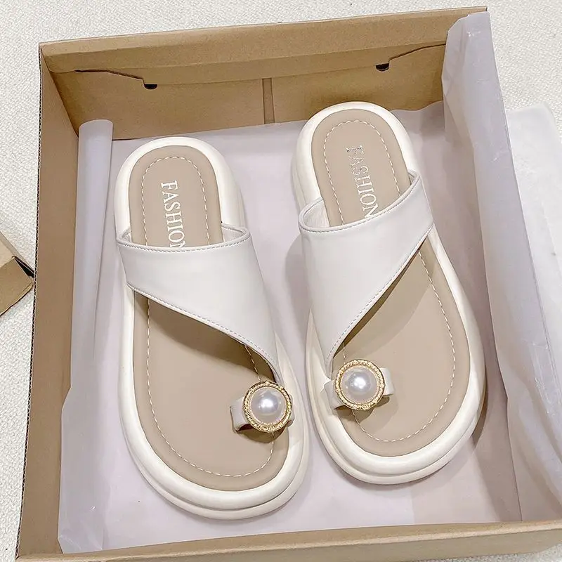 Beach Sandals Summer Haute Couture Pinch Toe Thick Sole Sponge Cake Fashionable One Word Slipper