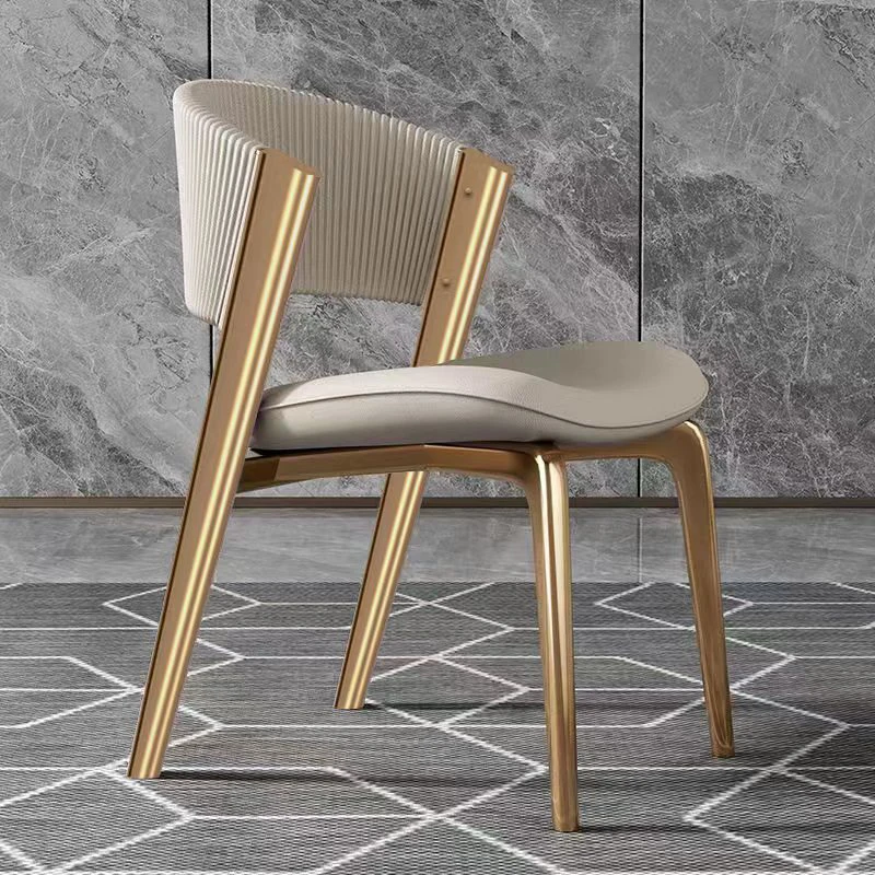 Luxury Modern Dining Chairs Gold Legs Leather Designer Italian Ergonomic Chair Vip Nail Restaurant Comedor Kitchen Furniture