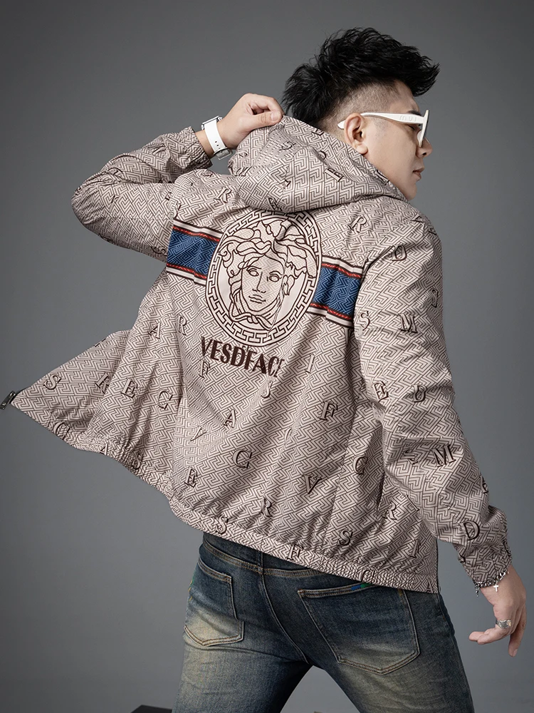 

Men's Hooded Jaet Printed Casual Lightweight Luxury Spring Autumn Versatile Top Stand Fit Anti-Wind Polyester Fiber