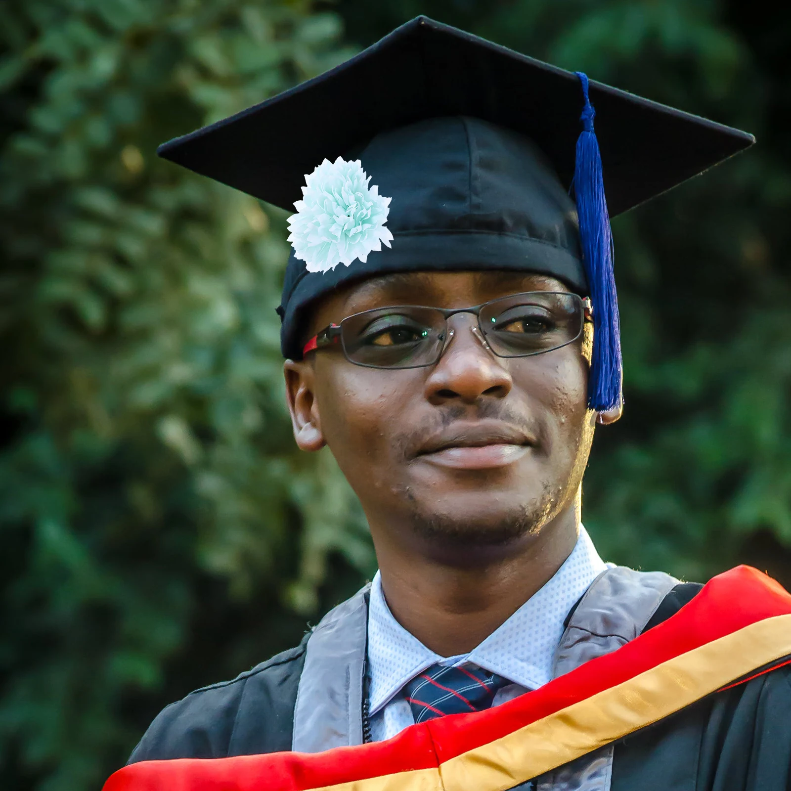 

20pcs Mini Fake Flowers Small Artificial Faux Floral Decorations For Diy Crafts Wedding Party Graduation Cap Home Decoration