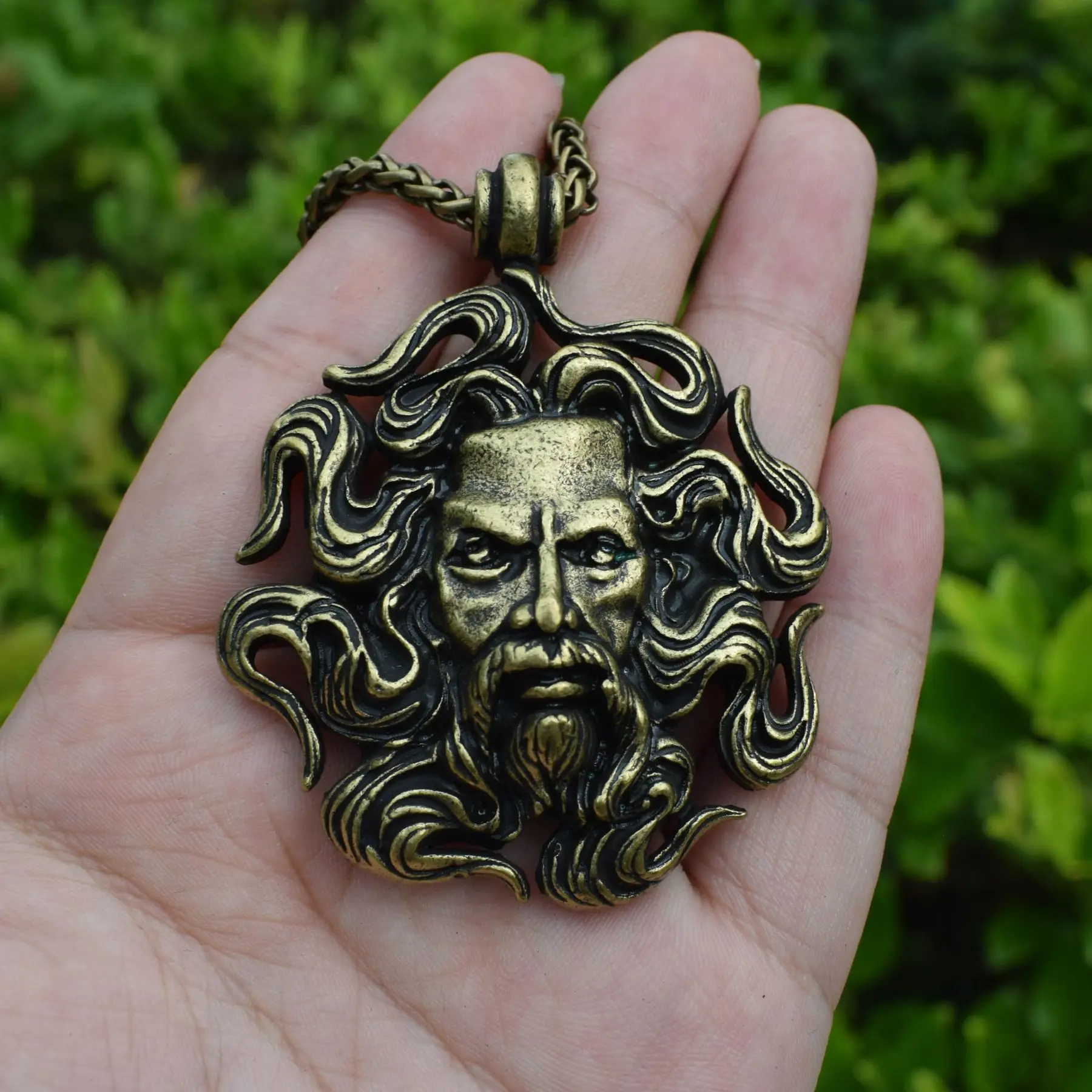 قلادة تميمة أبولو إله الشمس العتيقة للرجال والنساء ، قلادات أسطورية ، مجوهرات حرب سلافية ثقيلة كبيرة