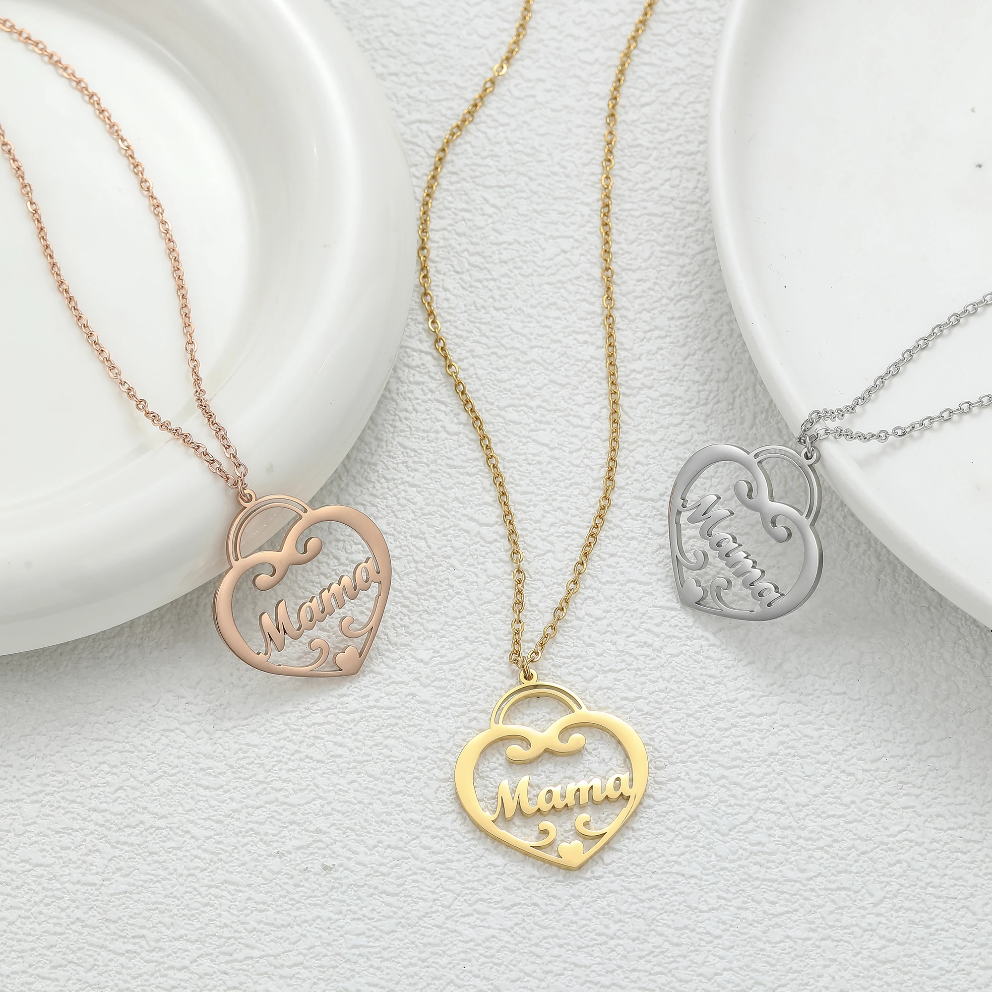 Personalized Name Stainless Steel Necklace Customized Jewelry Gift Gold Color Chain Heart Love Pendant for Women