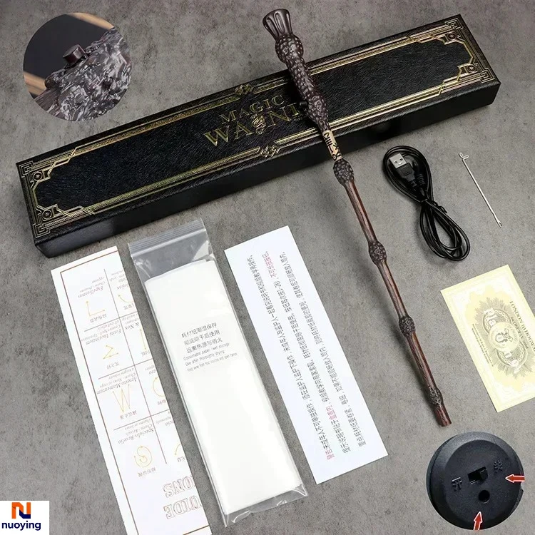 Beast Kingdom Wizard Magic Wand met vuurspuwende effecten, gloeiende cosplay-accessoire, Halloween- en kerstspeelgoed