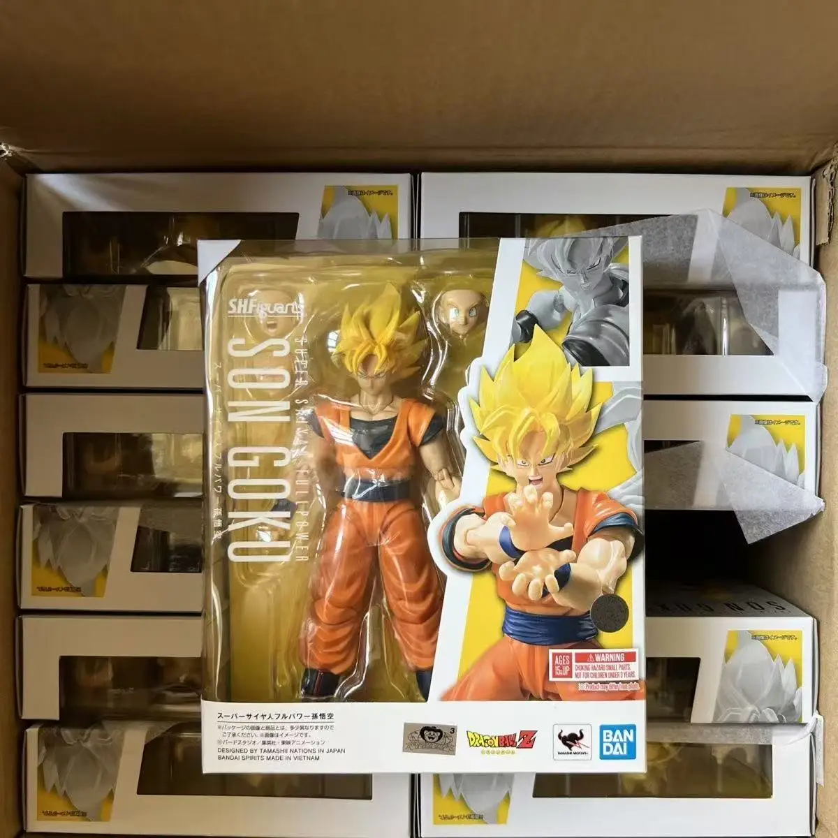 

Bandai SHF Sharu Games Super Saiyan Full Power Earth Black Hair Sun Wukong Agent Version