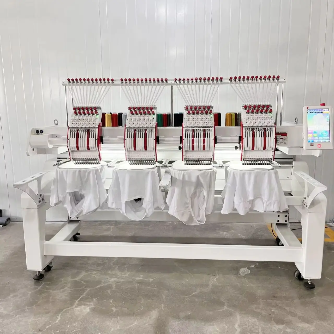 Embroidery Machine Customize Colors and Logo Industrial 9/12/15 Needles 4 Heads Automatic Computerized Embroidery Machine