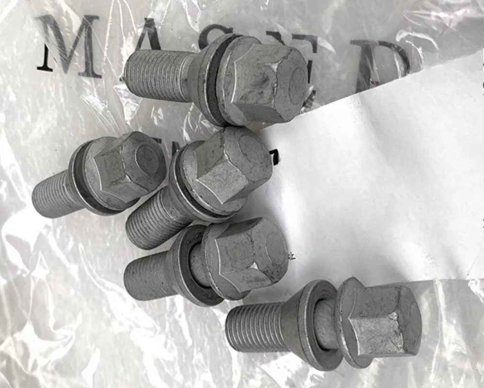 

Italian Wheel Bolt Nut Tire Screws Hub for Maserati Quattroporte Ghibli