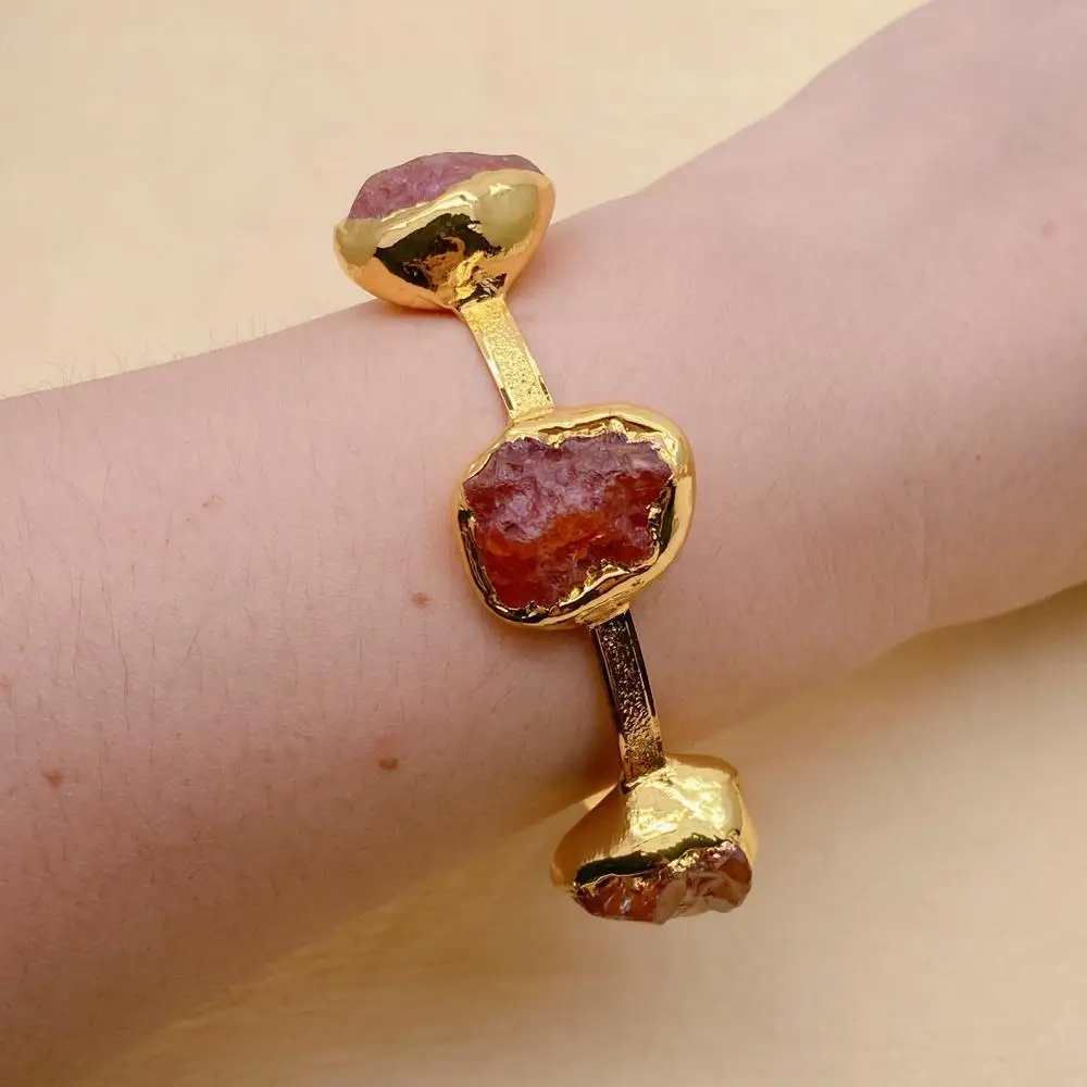 YYGEM  18x22mm Natural Red Carnelian Rough Raw Gold Plated Bangle Bracelet